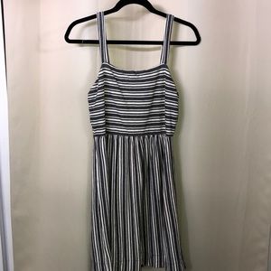 SALE SALE Loft grey striped cotton dress. Small